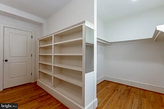 2608 36th Pl NW - Washington, DC - Photo 42