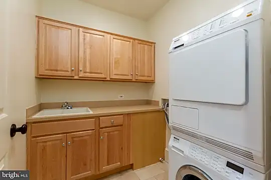 2608 36th Pl NW - Washington, DC - Photo 38