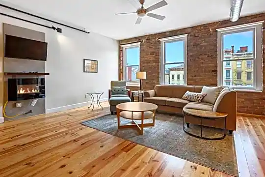 West Elder Street 111 - Cincinnati, OH - Photo 1