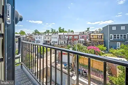 1364 Perry Pl NW #2 - Washington, DC - Photo 22