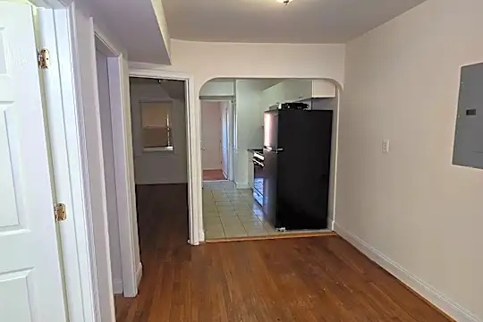 1516 F St NE #3 - Washington, DC - Photo 4