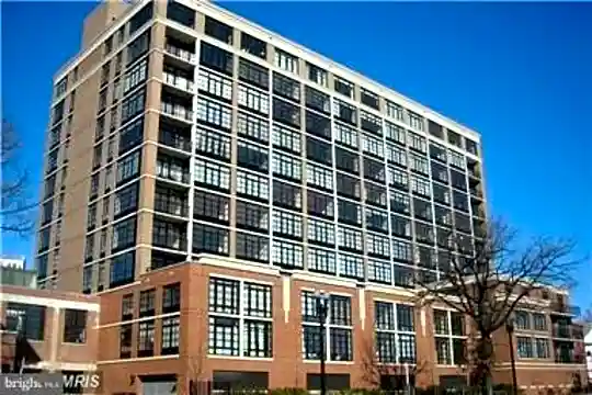 437 New York Ave NW #603 - Washington, DC - Photo 3