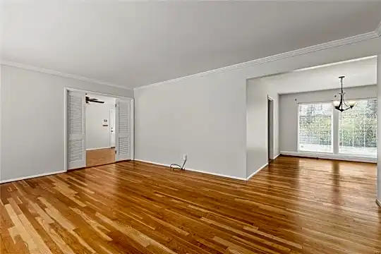 767 Wenneker Dr - Saint Louis, MO - Photo 5