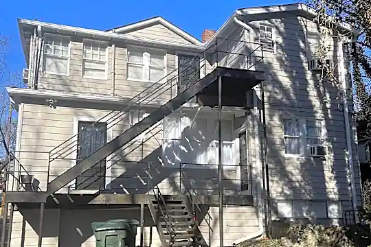 2109 Harbert Ave unit 6 - Memphis, TN - Photo 2