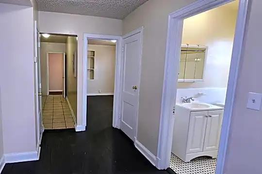 604 Mellon St SE #3 - Washington, DC - Photo 3