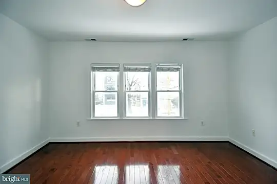 1012 Rhode Island Ave NE - Washington, DC - Photo 16