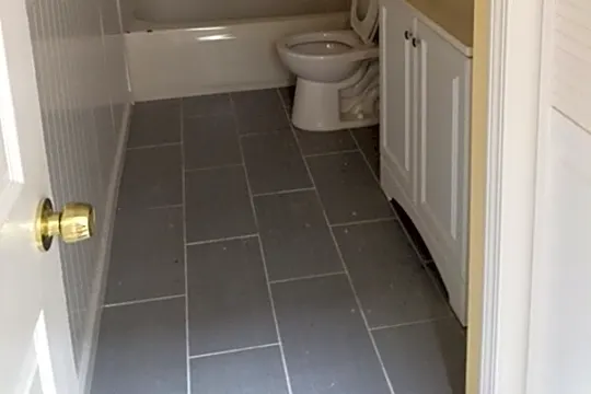 2815 Highland Ave unit 2 - Cincinnati, OH - Photo 5