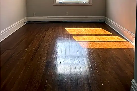 3657 Russell Blvd - Saint Louis, MO - Photo 3