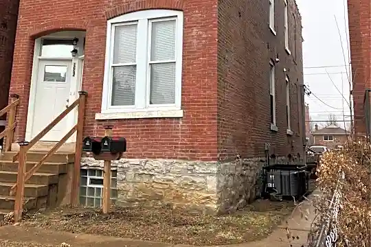 4375 Gibson Ave - Saint Louis, MO - Photo 1