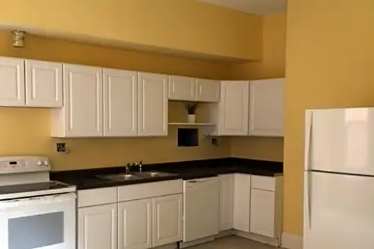 2815 Highland Ave unit 2 - Cincinnati, OH - Photo 3