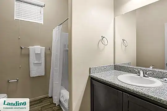 3565 Mynders Ave unit 310.1407582 - Memphis, TN - Photo 2