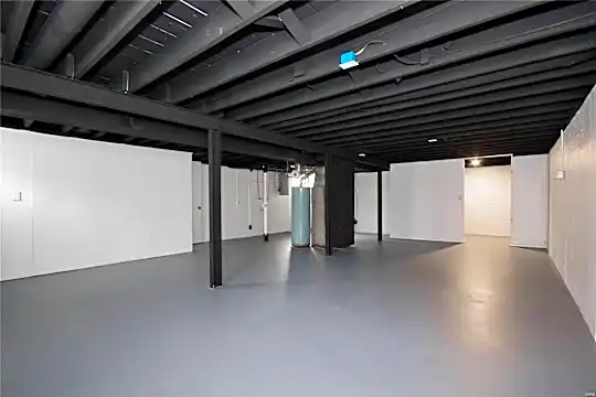 637 Karess Dr - Saint Louis, MO - Photo 13