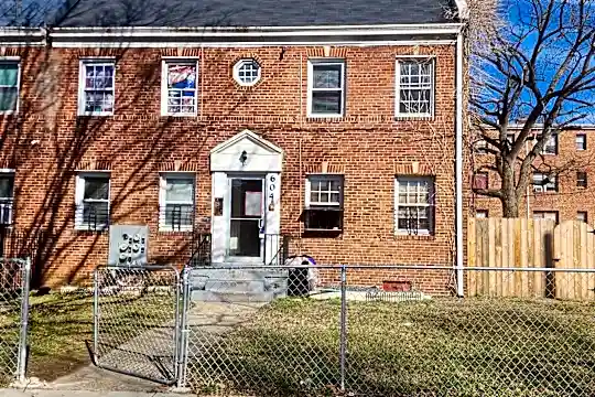 604 Mellon St SE #3 - Washington, DC - Photo 19