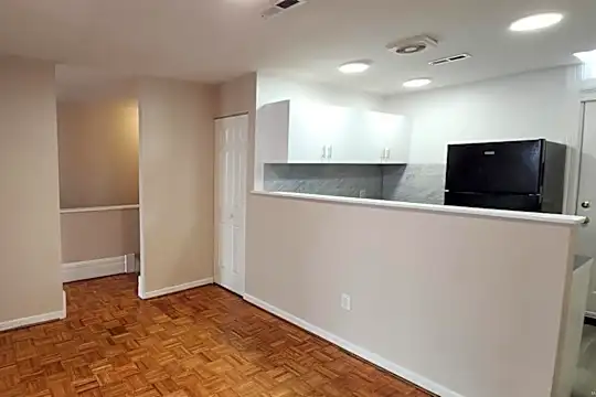 2005 California Ave #2ND - Saint Louis, MO - Photo 2