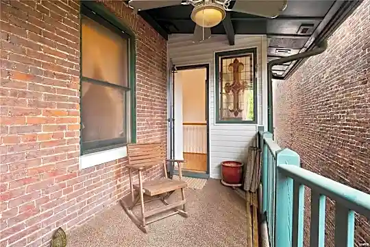 922 Russell Blvd - Saint Louis, MO - Photo 25
