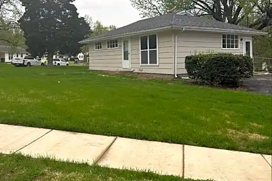 5619 Sanborn Dr - Saint Louis, MO - Photo 16
