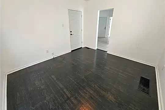 2126 Maury Ave #1S - Saint Louis, MO - Photo 3