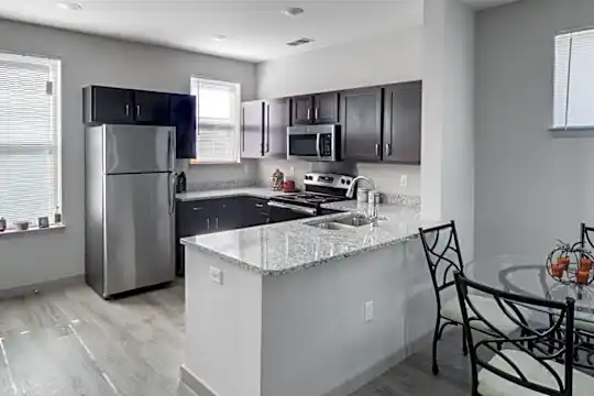 900 S 4th St unit 25-102 - Memphis, TN - Photo 4
