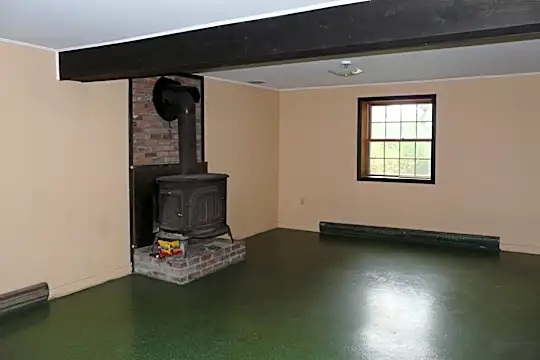 377 Satterly Rd - Ferrisburgh, VT - Photo 24