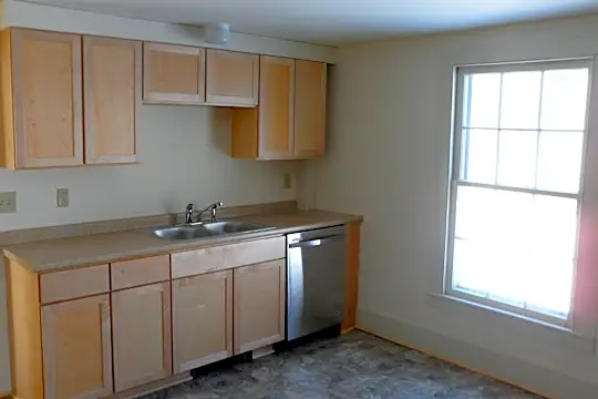 3423 Ethan Allen Hwy #2 - New Haven, VT - Photo 11