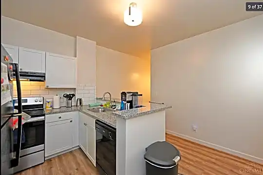 258 Warner St unit Single Family - Cincinnati, OH - Photo 8