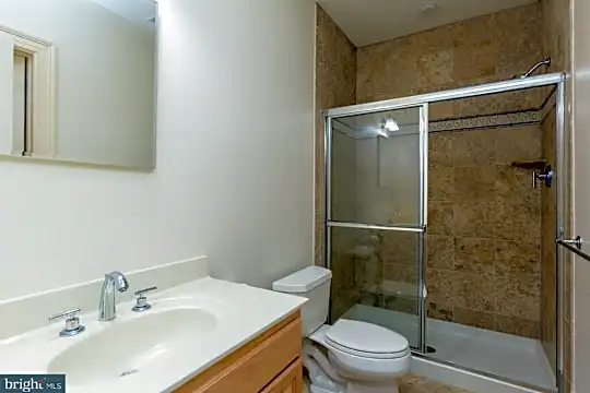 2608 36th Pl NW - Washington, DC - Photo 28