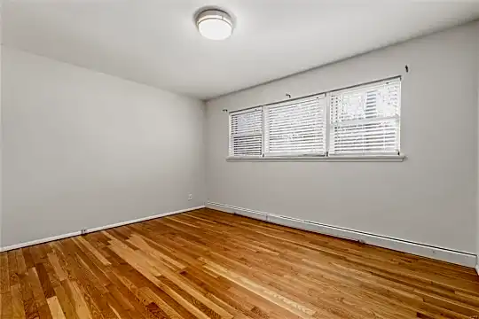 767 Wenneker Dr - Saint Louis, MO - Photo 22