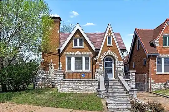 5257 Oleatha Ave - Saint Louis, MO - Photo 1