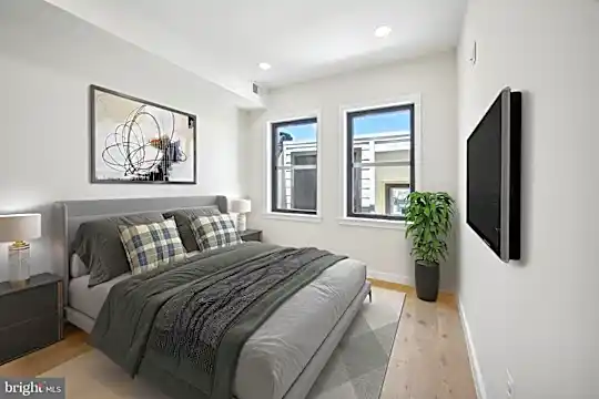 1364 Perry Pl NW #2 - Washington, DC - Photo 13