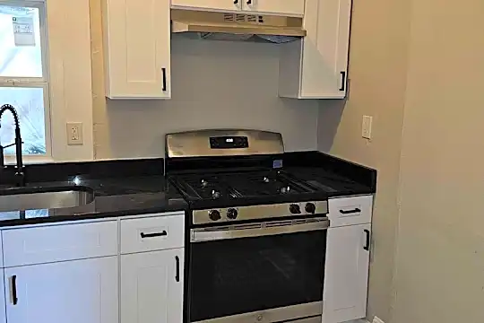 1560 Dixmont Ave unit Unit 2 - Cincinnati, OH - Photo 10