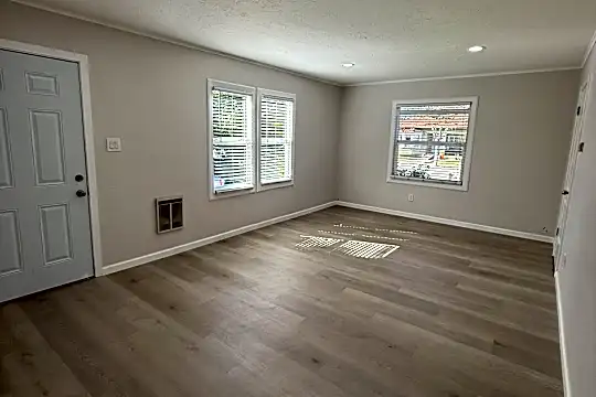 974 E Julian St - San Jose, CA - Photo 6