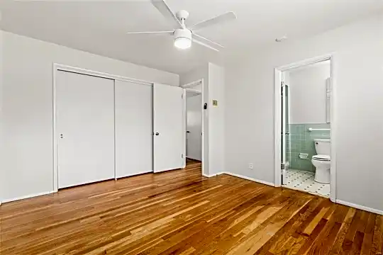 767 Wenneker Dr - Saint Louis, MO - Photo 25