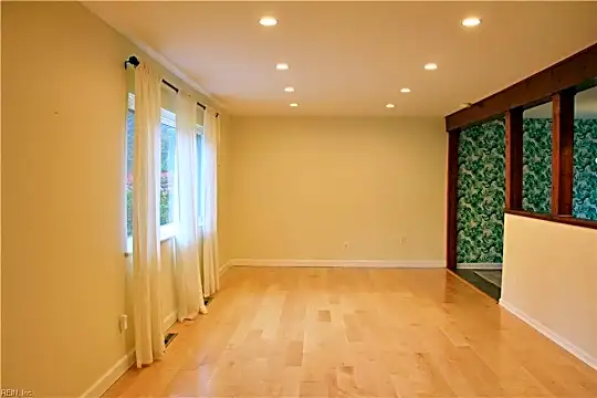 King&rsquo;s Grant Houses for Rent | Virginia Beach, VA | Rent.