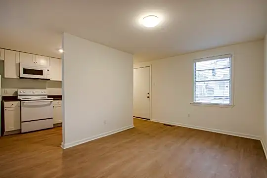 2038 Southern Ave unit 2 - Memphis, TN - Photo 1