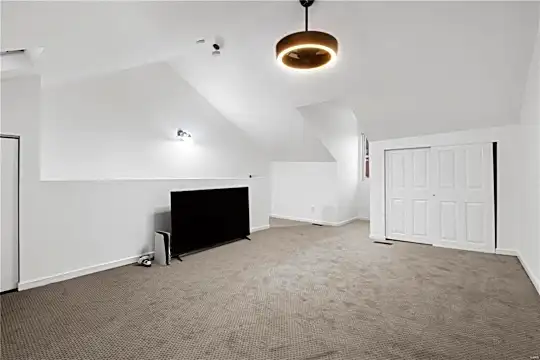 922 Russell Blvd - Saint Louis, MO - Photo 24