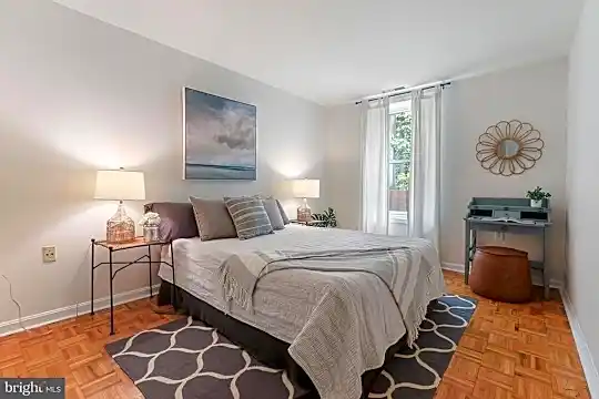 1331 Vermont Ave NW #B - Washington, DC - Photo 22