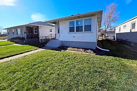 Houses For Rent in Zip Code 46407 - 16 Houses | Rent.com®