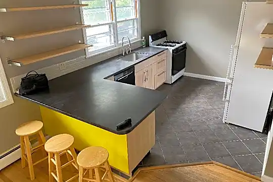 92 Prospect Pkwy - Burlington, VT - Photo 8