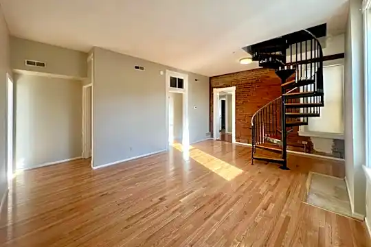 312 Ludlow Ave unit Unit 4 - Cincinnati, OH - Photo 1