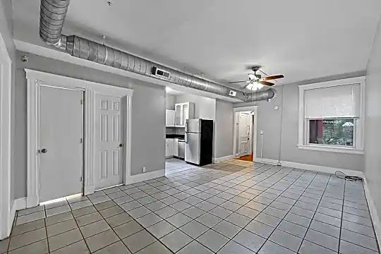 60 W McMillan St unit 60M 1 - Cincinnati, OH - Photo 2