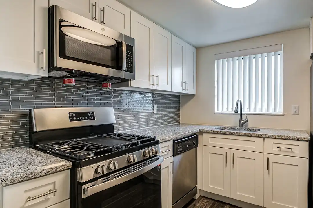 The Avalon Apartment Homes - 841 California Ave | Avalon, PA 