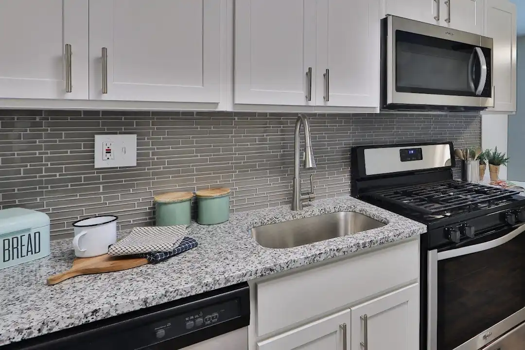 The Landings Apartment Homes - 800 Falcon Dr | Absecon, NJ 