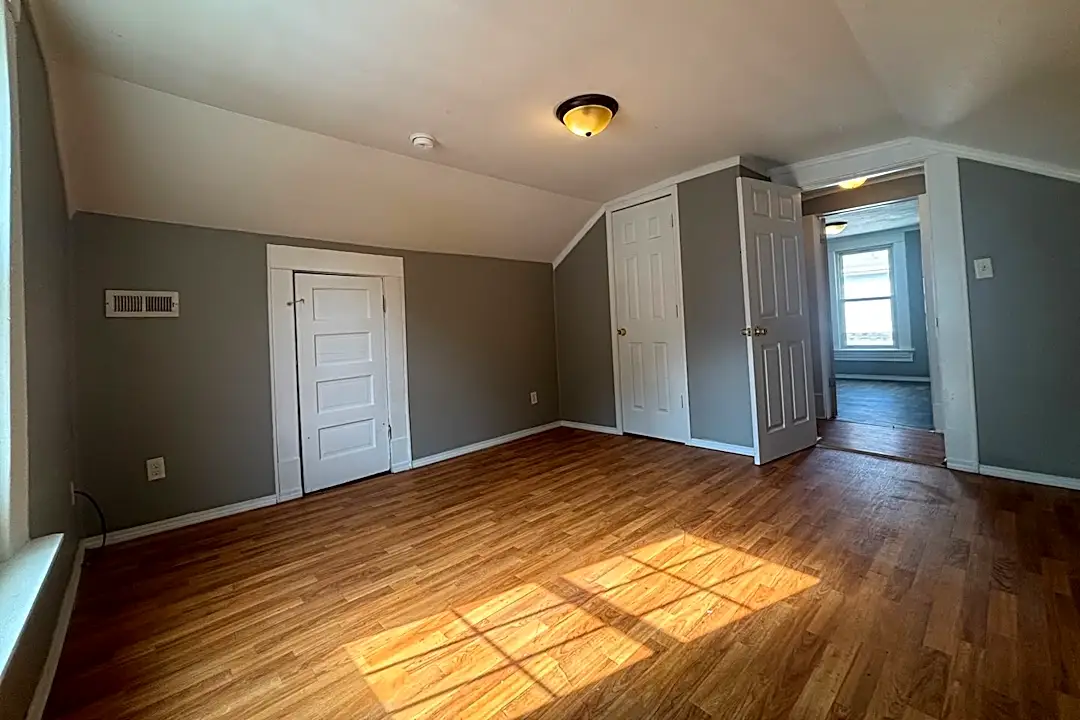 835 S Grant Ave | Springfield, MO Houses for Rent | Rent.