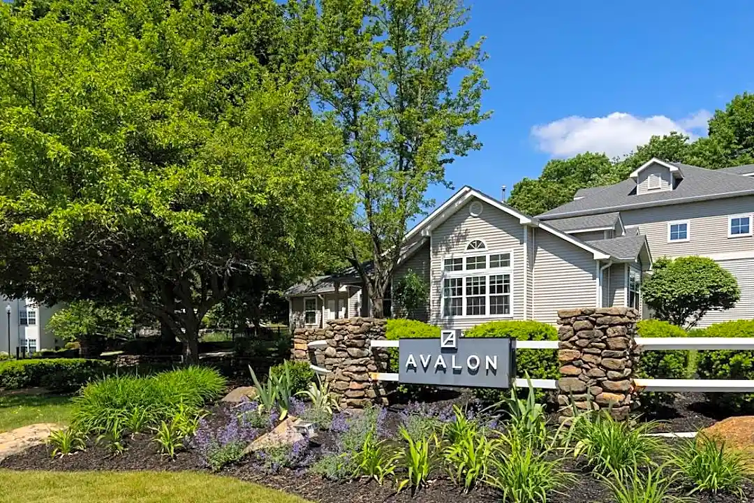 Avalon at Lexington Apartments - Lexington, MA 02421