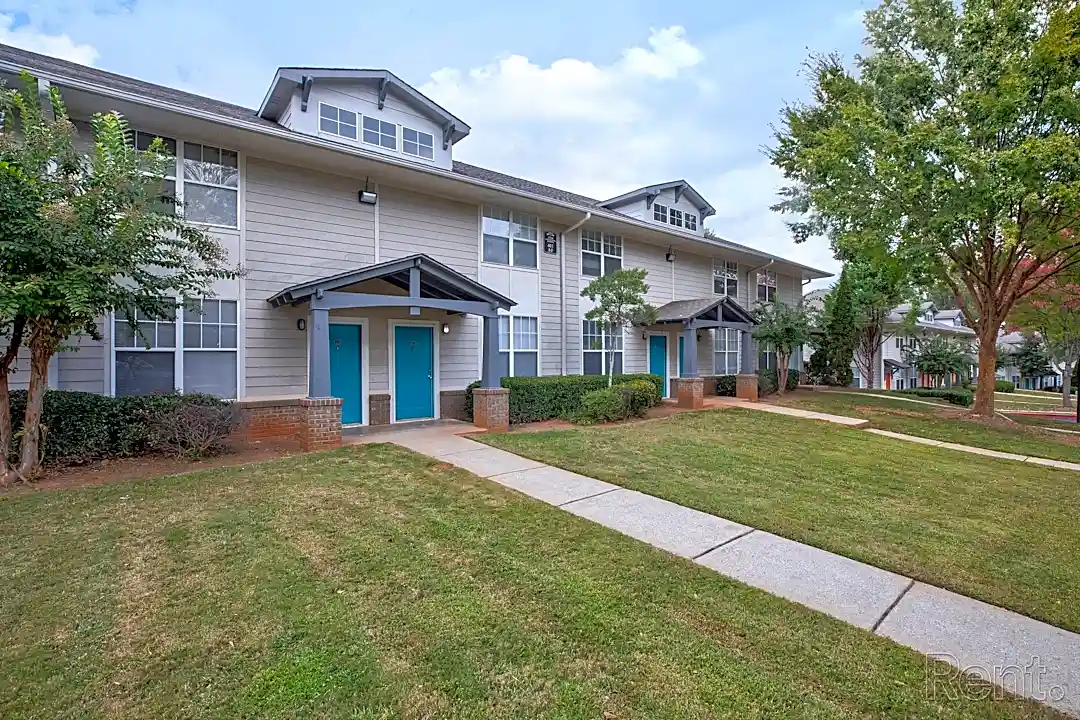 Towne at Lakewood Heights - 1770 Richmond Cir SE | Atlanta, GA 