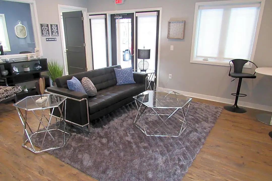 Crosswinds - 929 S 70th Plz - Omaha, NE | Rent. Crosswinds - 929 S 70th Plz - Omaha, NE | Rent.