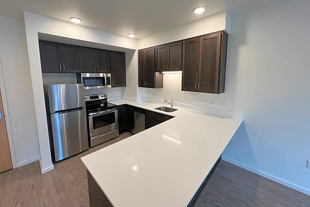 1510 N Sumner St unit 401 Apartments - Portland, OR 97217
