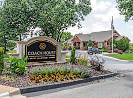 Coach House Apartments Kansas City Mo 64131