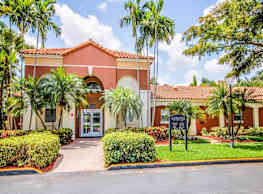 Gatehouse At Pine Lake Apartments Pembroke Pines Fl 33025
