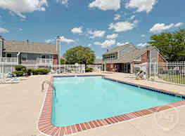 Northpark Residences Apartments Wichita Ks 67226
